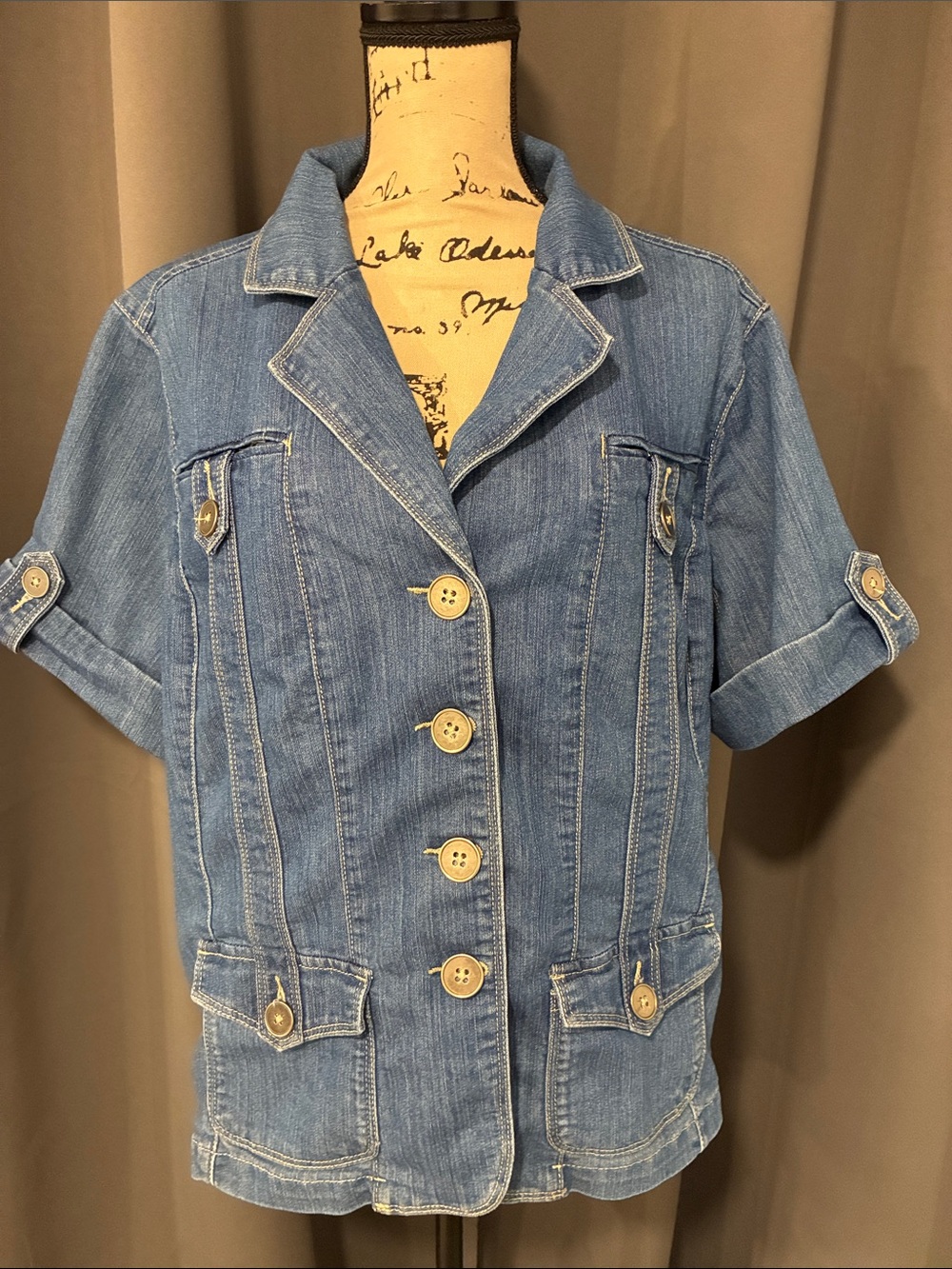 Westport Medium Blue Short-Sleeve Denim Jacket